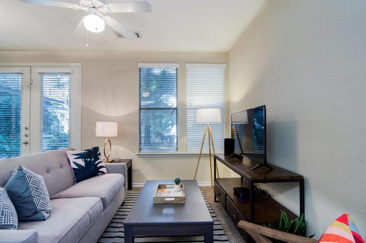 Ferienwohnung Heart Of Downtown Memphis! Sleeps 6! Exterior foto
